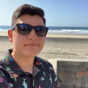 Meet your Posher, Sabastian